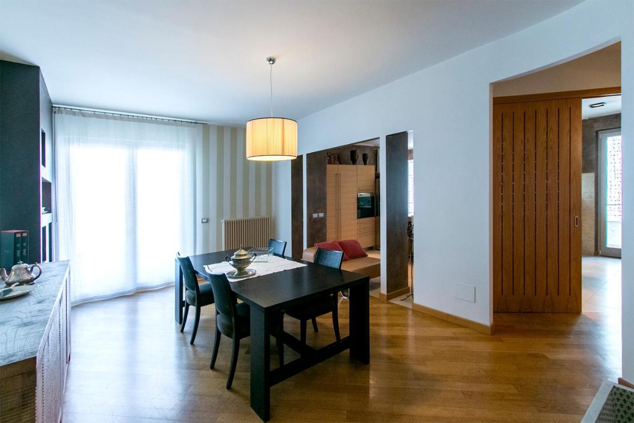 B&B Civico 45 Porto SantʼElpidio Εξωτερικό φωτογραφία