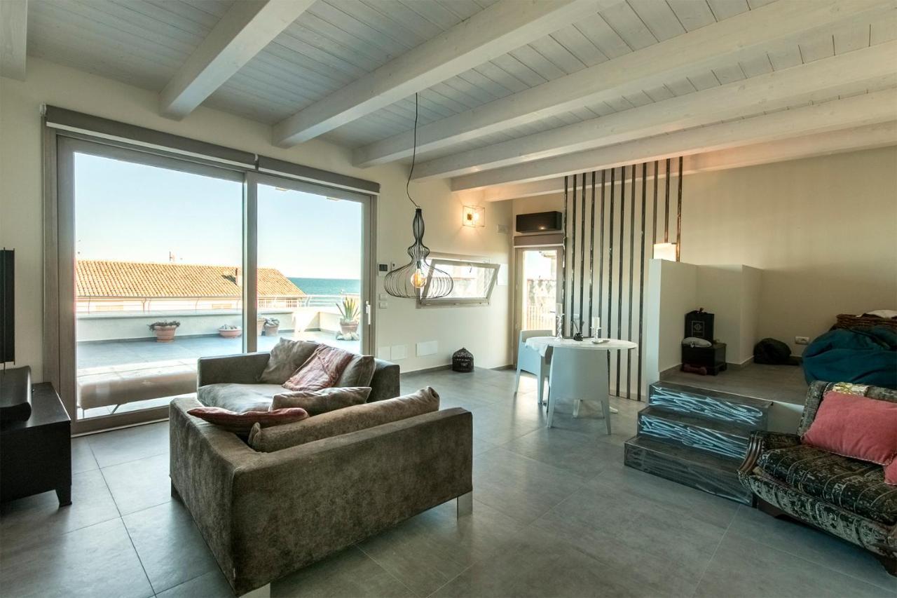 B&B Civico 45 Porto SantʼElpidio Εξωτερικό φωτογραφία